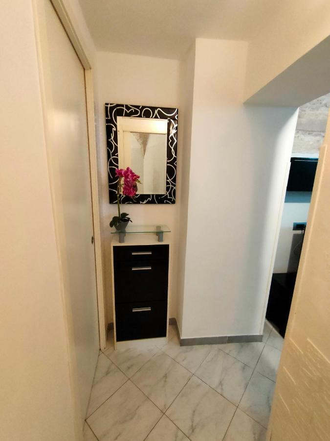 Stone House Apartment Martina Franca Ngoại thất bức ảnh