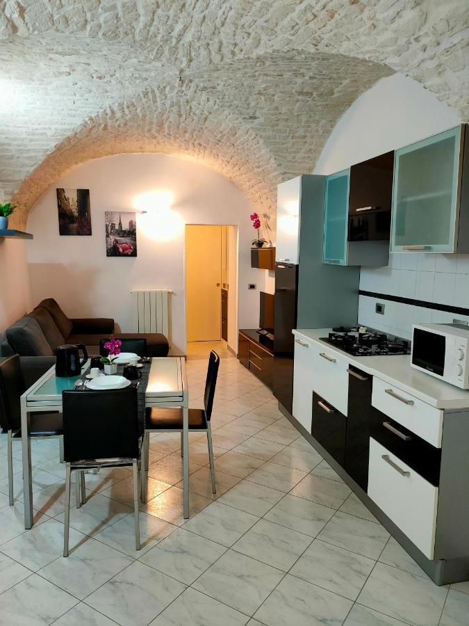 Stone House Apartment Martina Franca Ngoại thất bức ảnh
